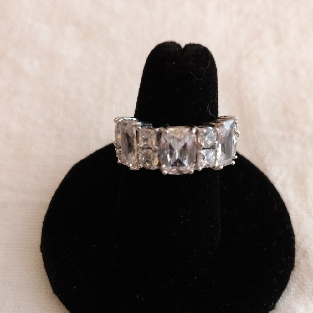 Costume Jewelry Ring